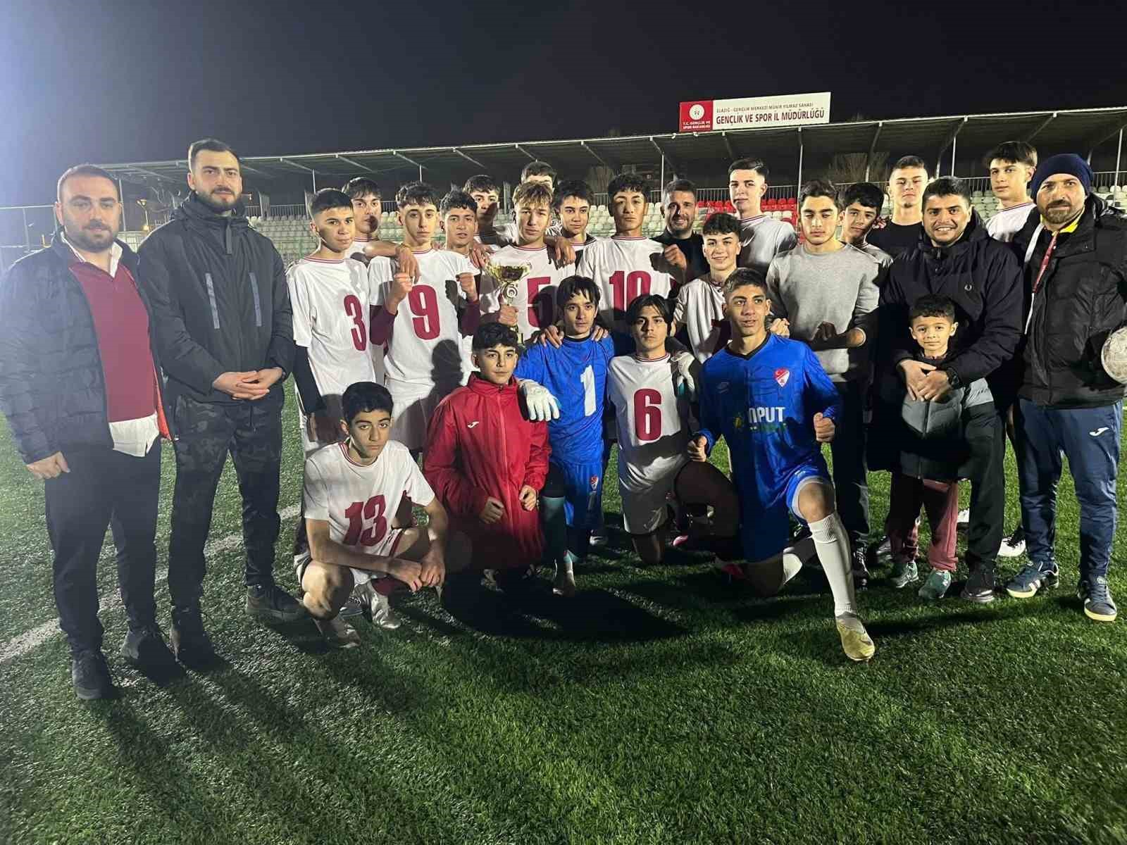 Elazığspor U16 Ligi’nde şampiyon oldu