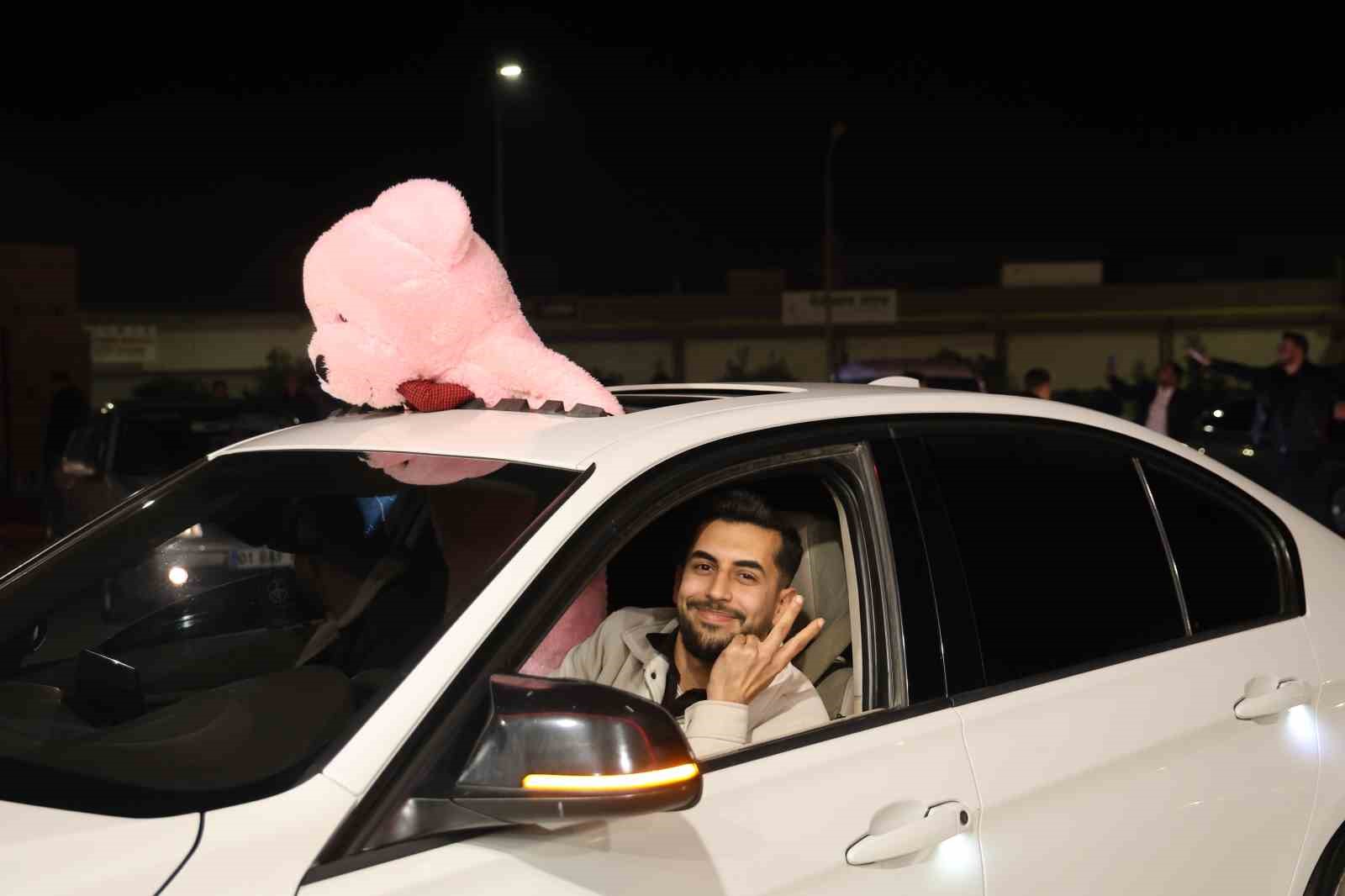 Modifiye tutkunları Kozan’da buluştu