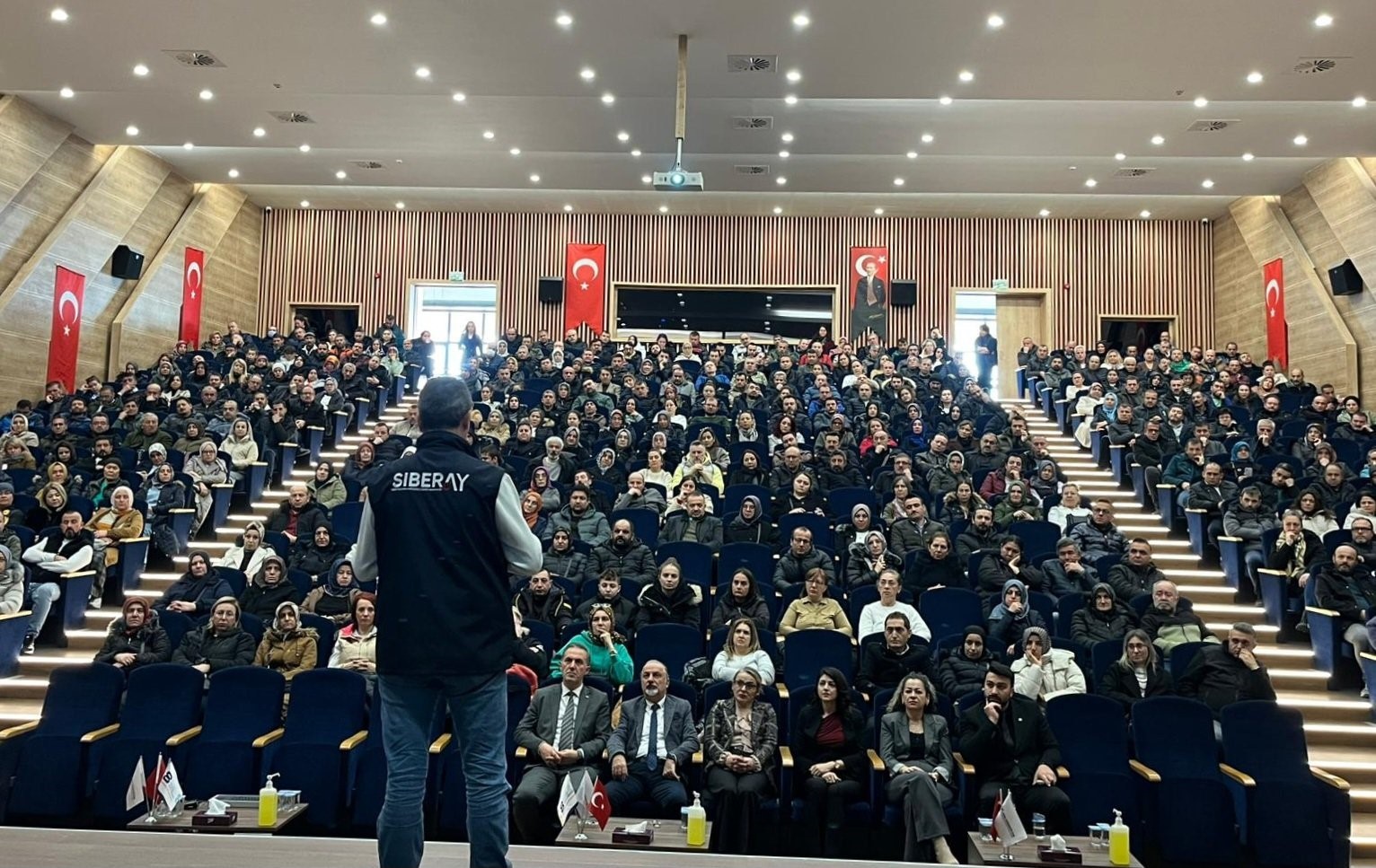 Siber suçlarla ilgili 450 kişiye eğitim verildi