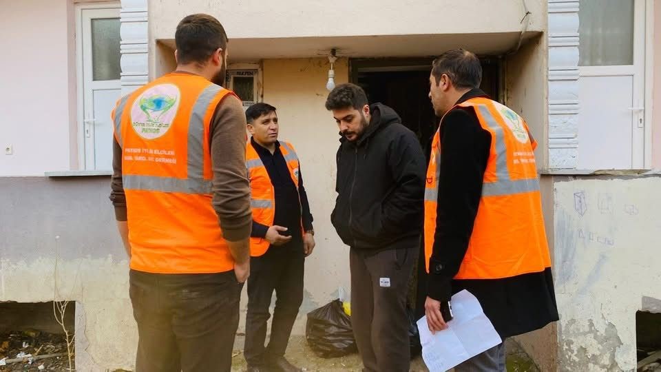 Patnos’ta ihtiyaç sahibi alelere yardım