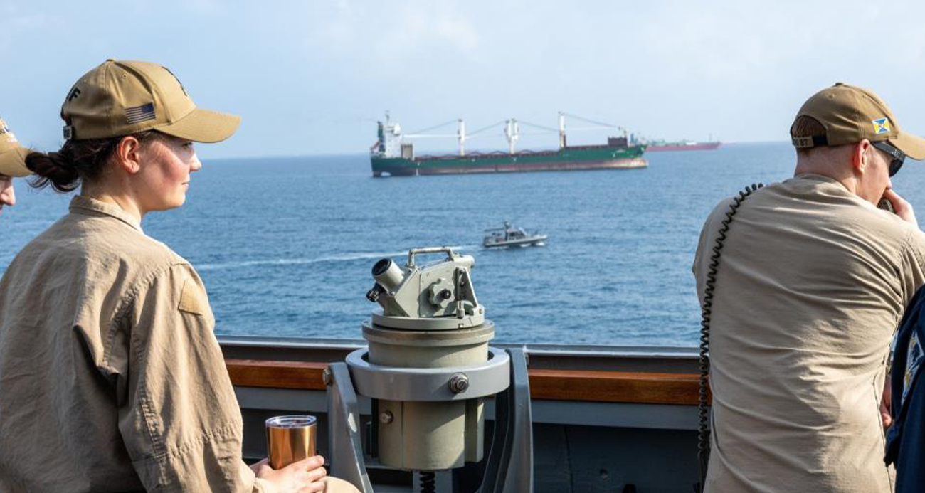 ABD, Venezuela açıklarında petrol tankerini takibe aldı