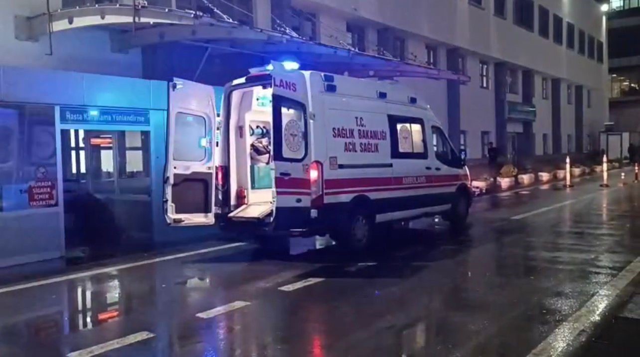 Batman’da otobüs ile çekici çarpıştı: 11 yaralı