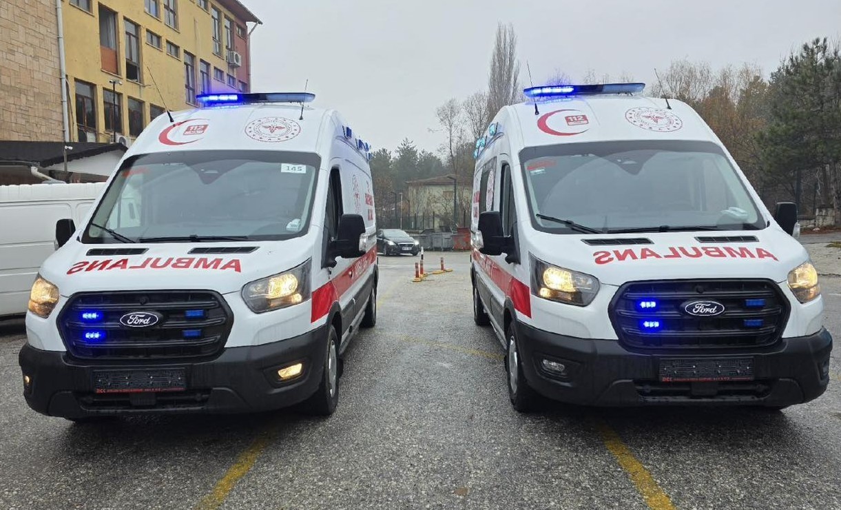 Kütahya’ya 2 yeni 112 Acil Sağlık Ambulansı tahsis edildi