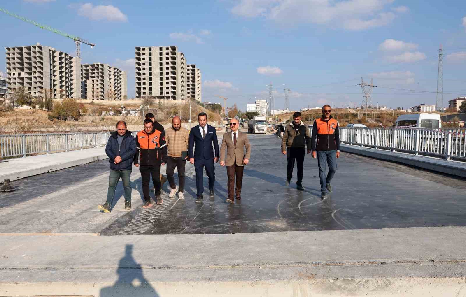 Eğriçay Köprüsü şantiye alanı incelendi