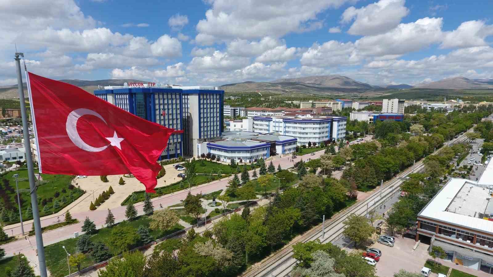 Selçuk Üniversitesi 23 kategoride Türkiye’nin İlk 20 Üniversitesi arasında