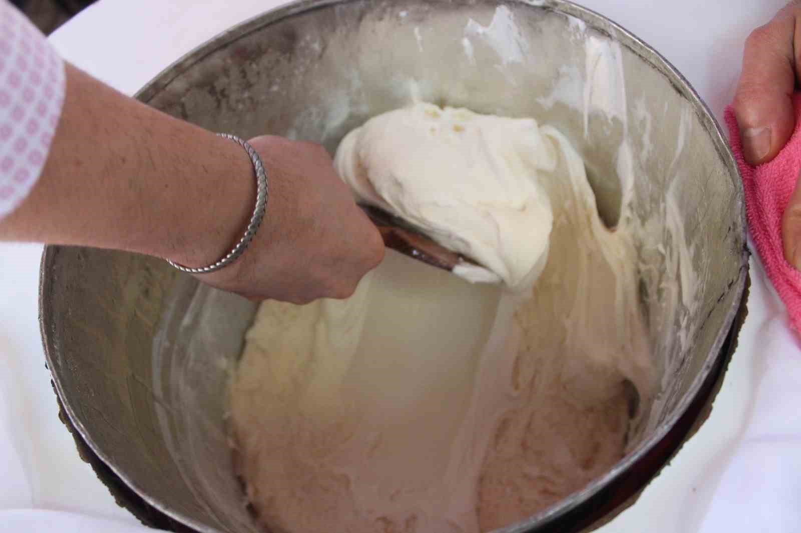 Coğrafi işaretli Görele Dondurması kış mevsiminde de ilgi görüyor