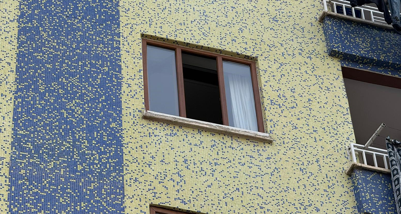 Diyarbakır’da sinir krizi geçiren anne 2 aylık bebeğini pencereden attı