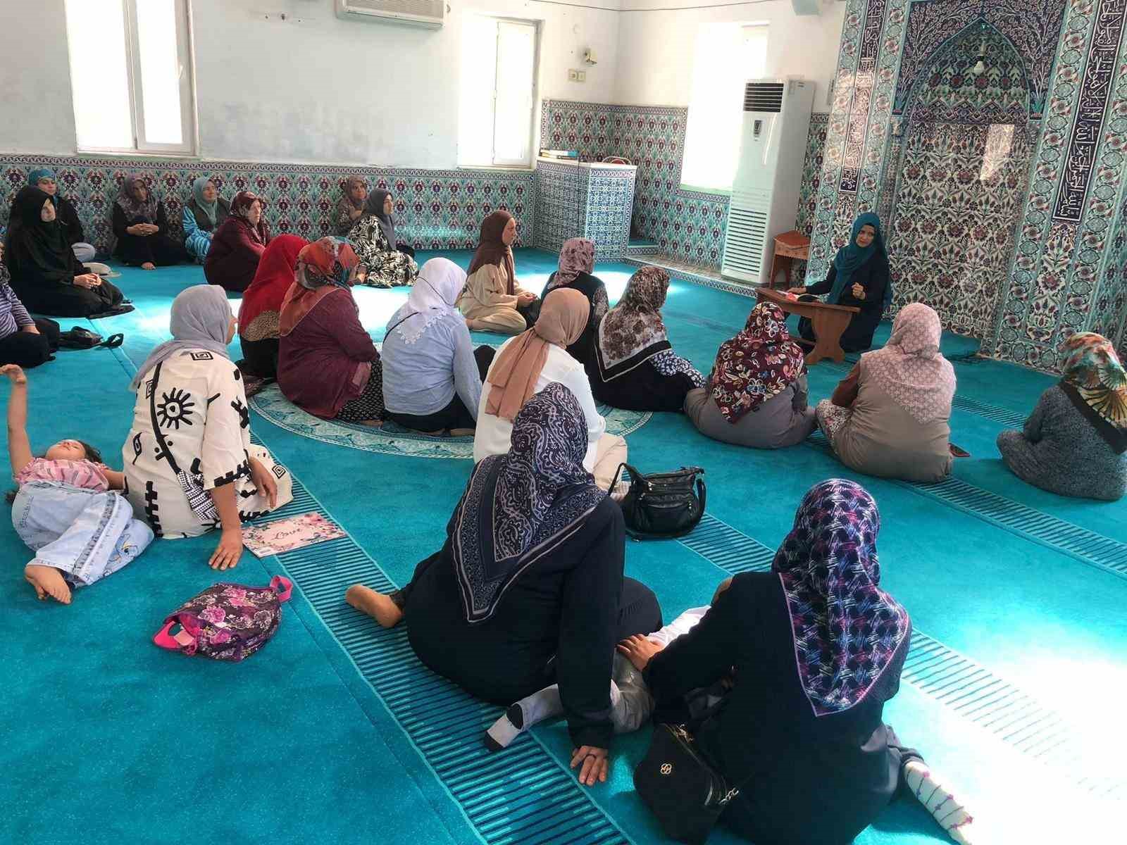 Köyceğiz’de kadınlara yönelik Regaib Kandili programı düzenlendi