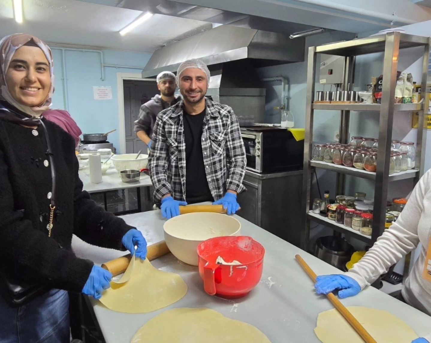 Bu kez öğreten değil, öğrenen oldular