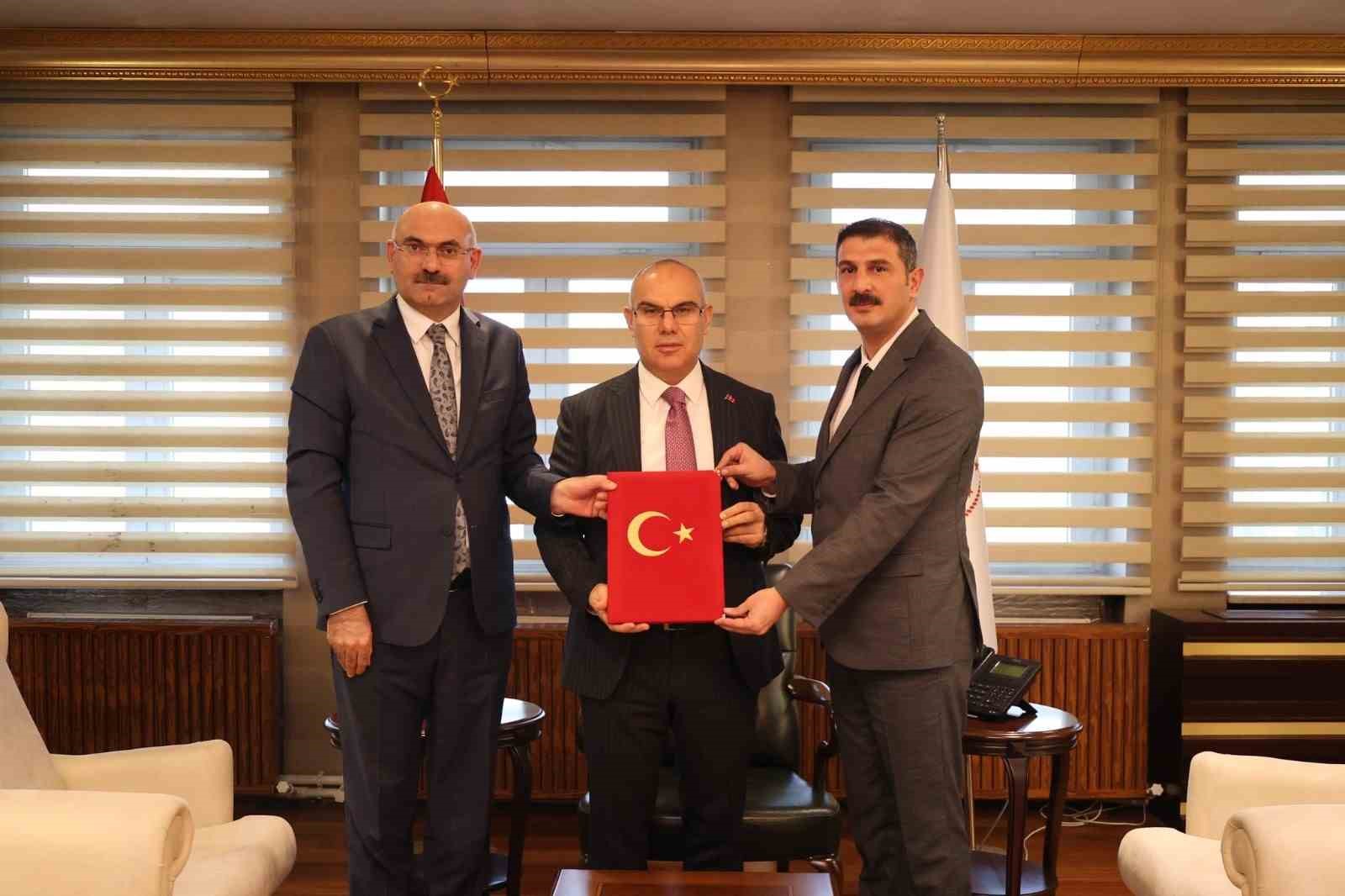 Vali Koç başkanlığında sosyal denge sözleşmesi imzalandı