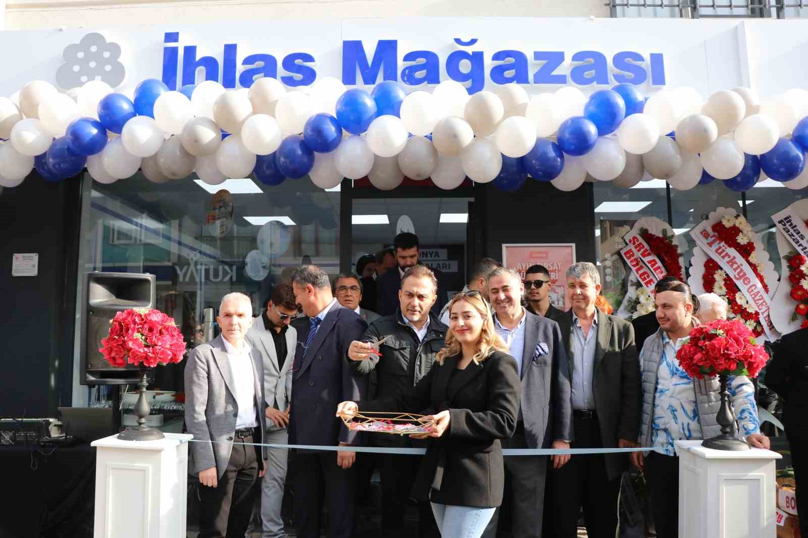 Bolu’da İhlas Mağazası açıldı