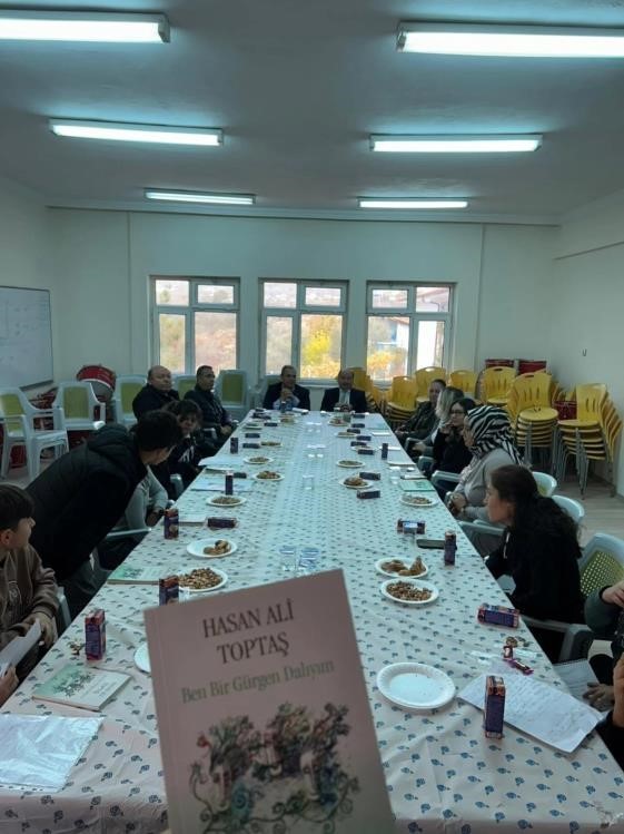 Bilecik’te öğrencilerle kitap okuma projesi hayata geçirildi