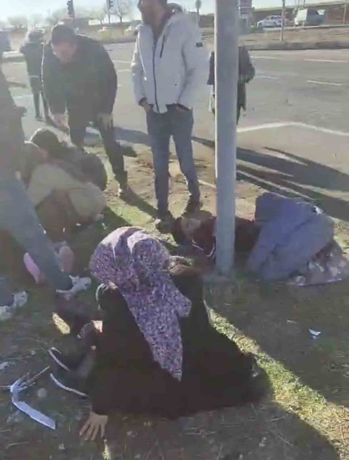 Adıyaman’da iki otomobil çarpıştı: 1 ölü, 8 yaralı