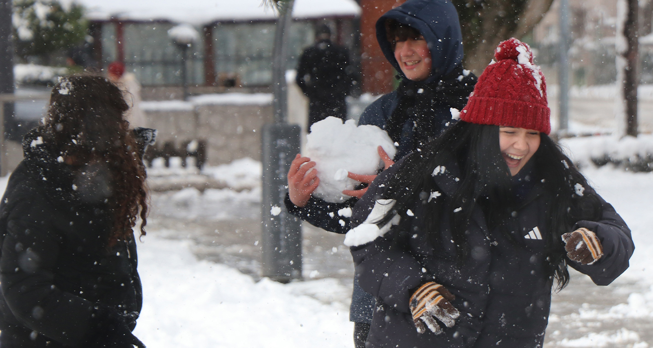 Bolu’da eğitime kar engeli: Okullar 1 gün tatil edildi