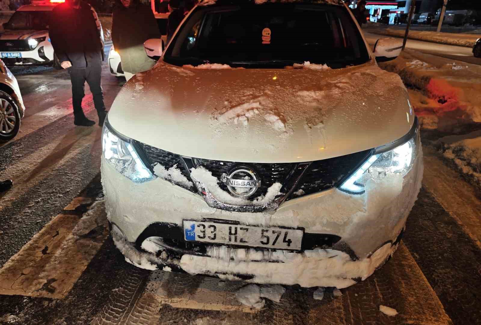 Van’da 4 aracın karıştığı kazada 4 kişi yaralandı