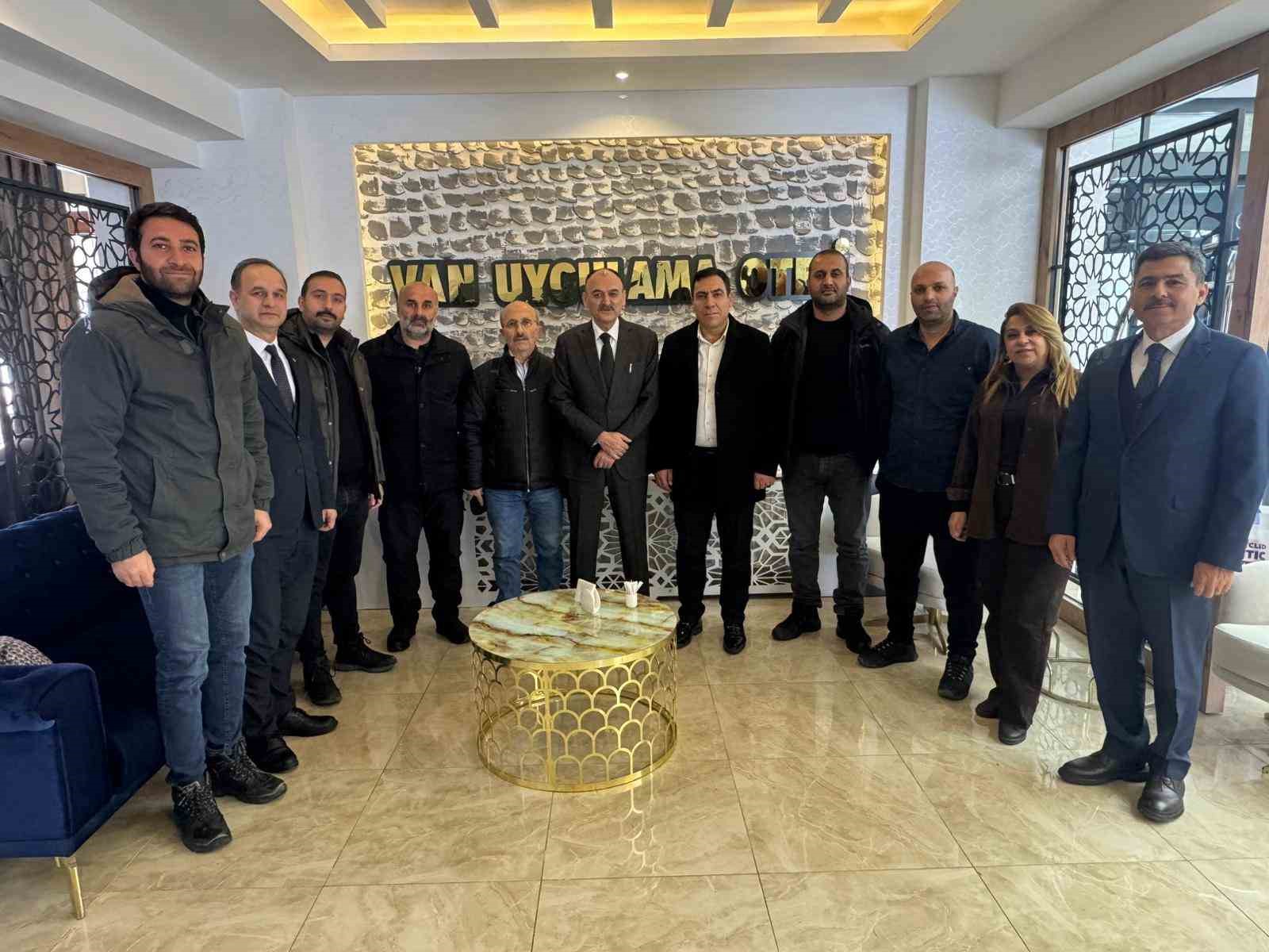 Müdür Çandıroğlu: 