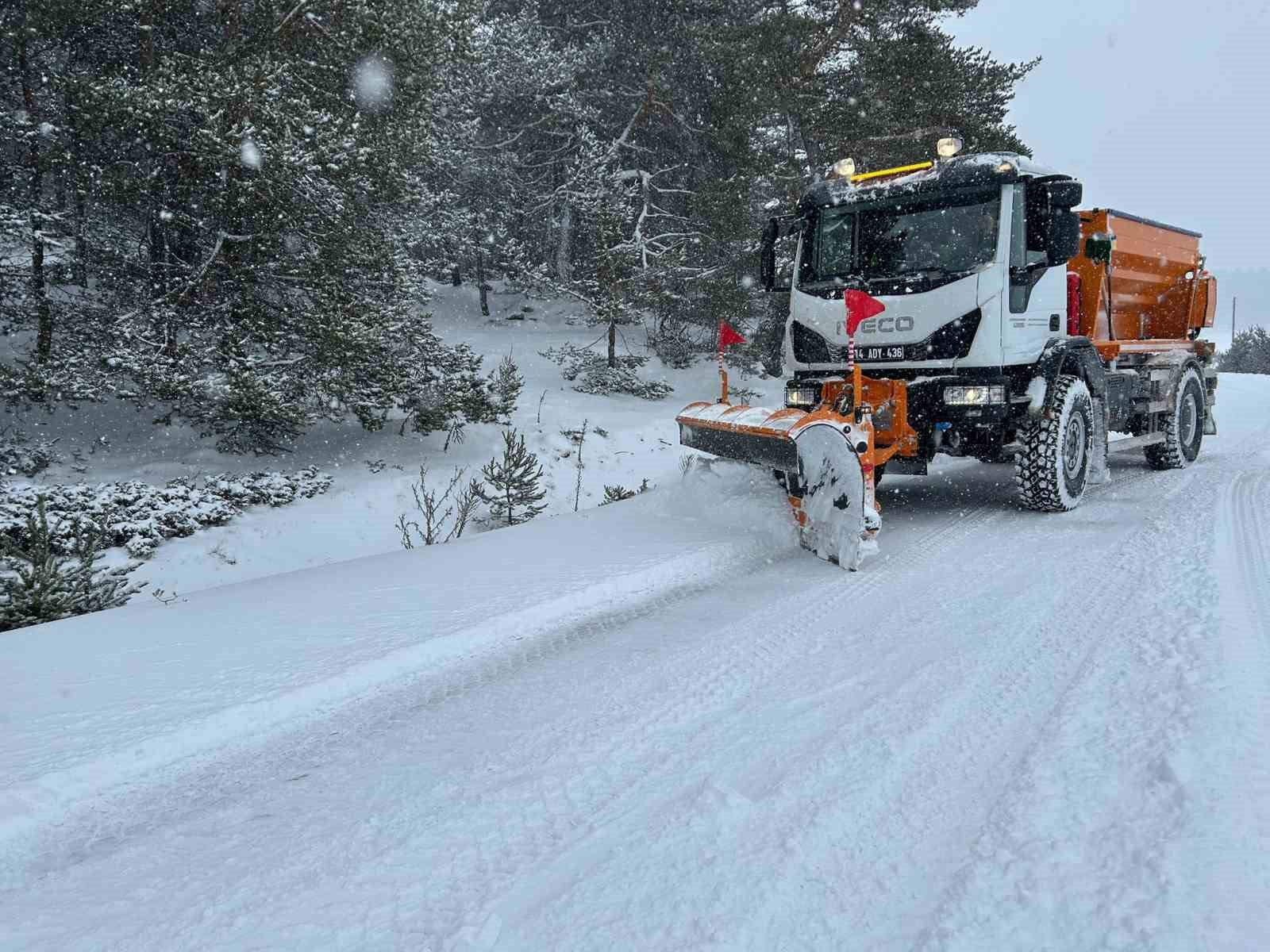 Bolu’da 486 köy yolundan 263’ü ulaşıma kapandı: 
