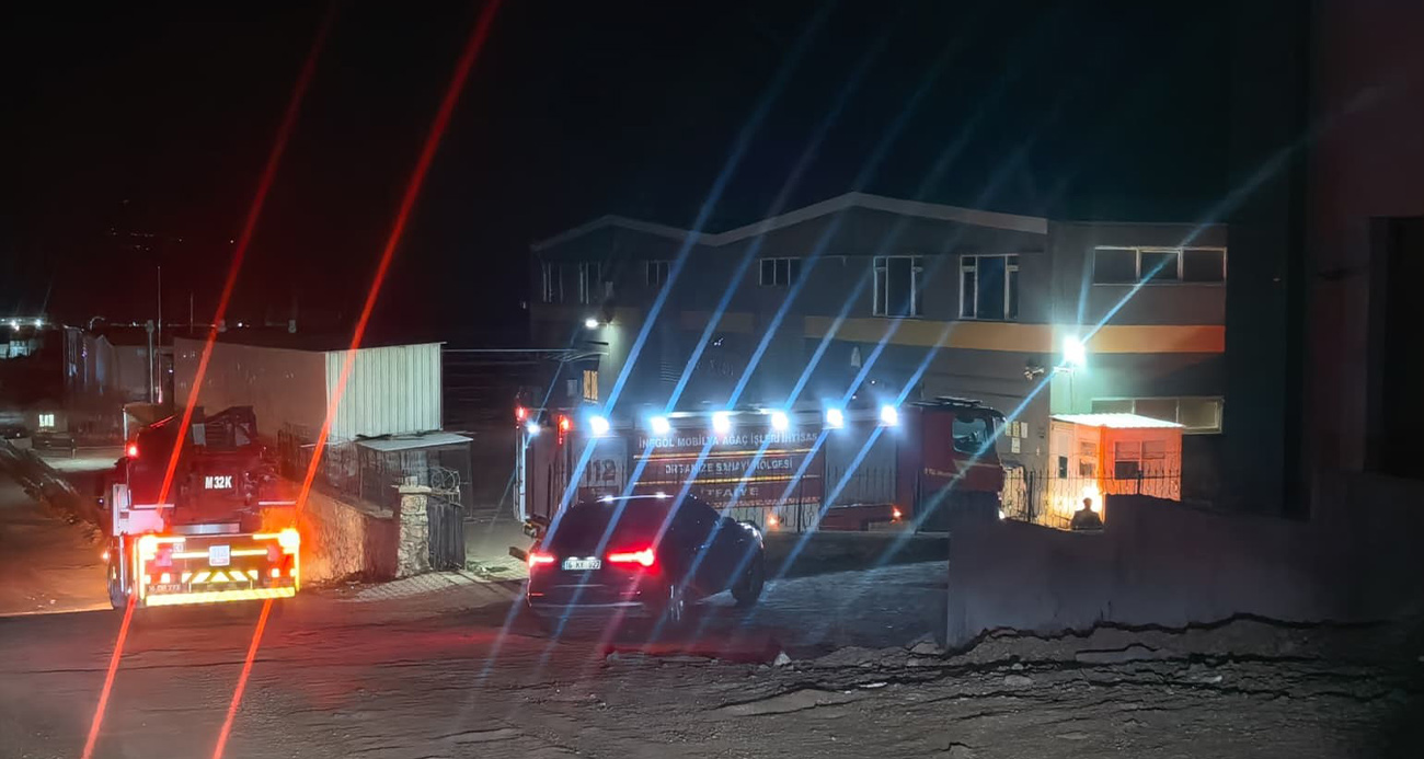 Mobilya fabrikasında feci kaza: Talaş silosuna düşen işçi hayatını kaybetti