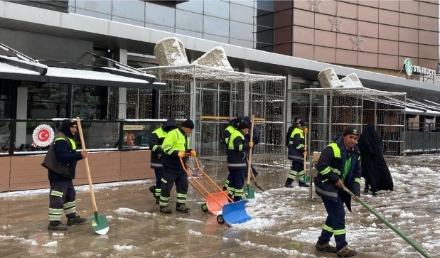 Yılmaz’dan kar yağışı öncesi önemli uyarılar