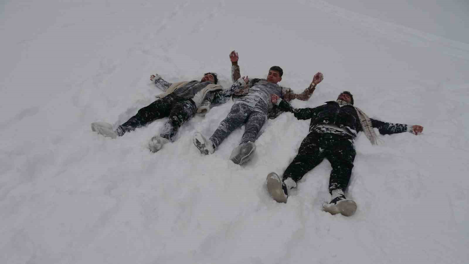 Gaziantep’te kar sevinci