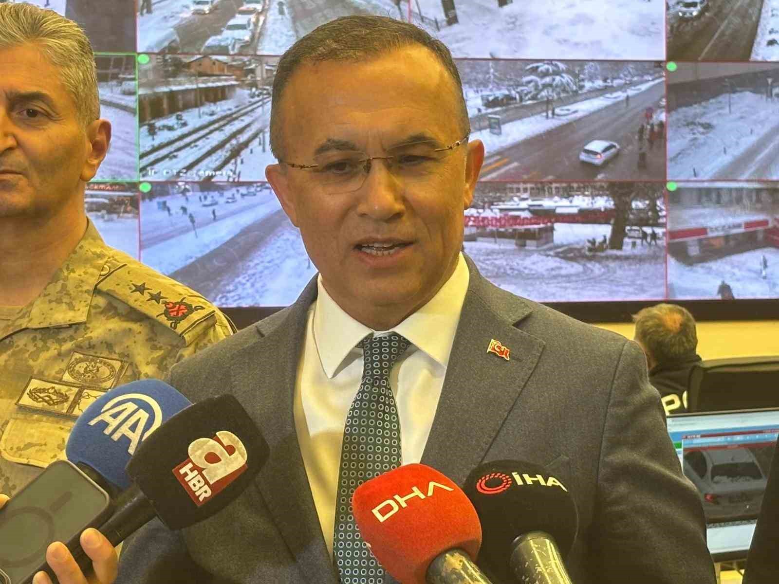 Gaziantep’te yılbaşı gecesi 2 bin 613 araç ve 12 bin 117 personel görev başında