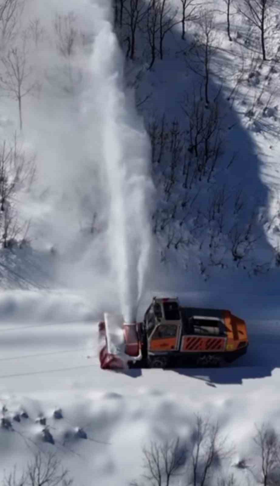 Tunceli’de 298 köy yolu ulaşıma kapandı