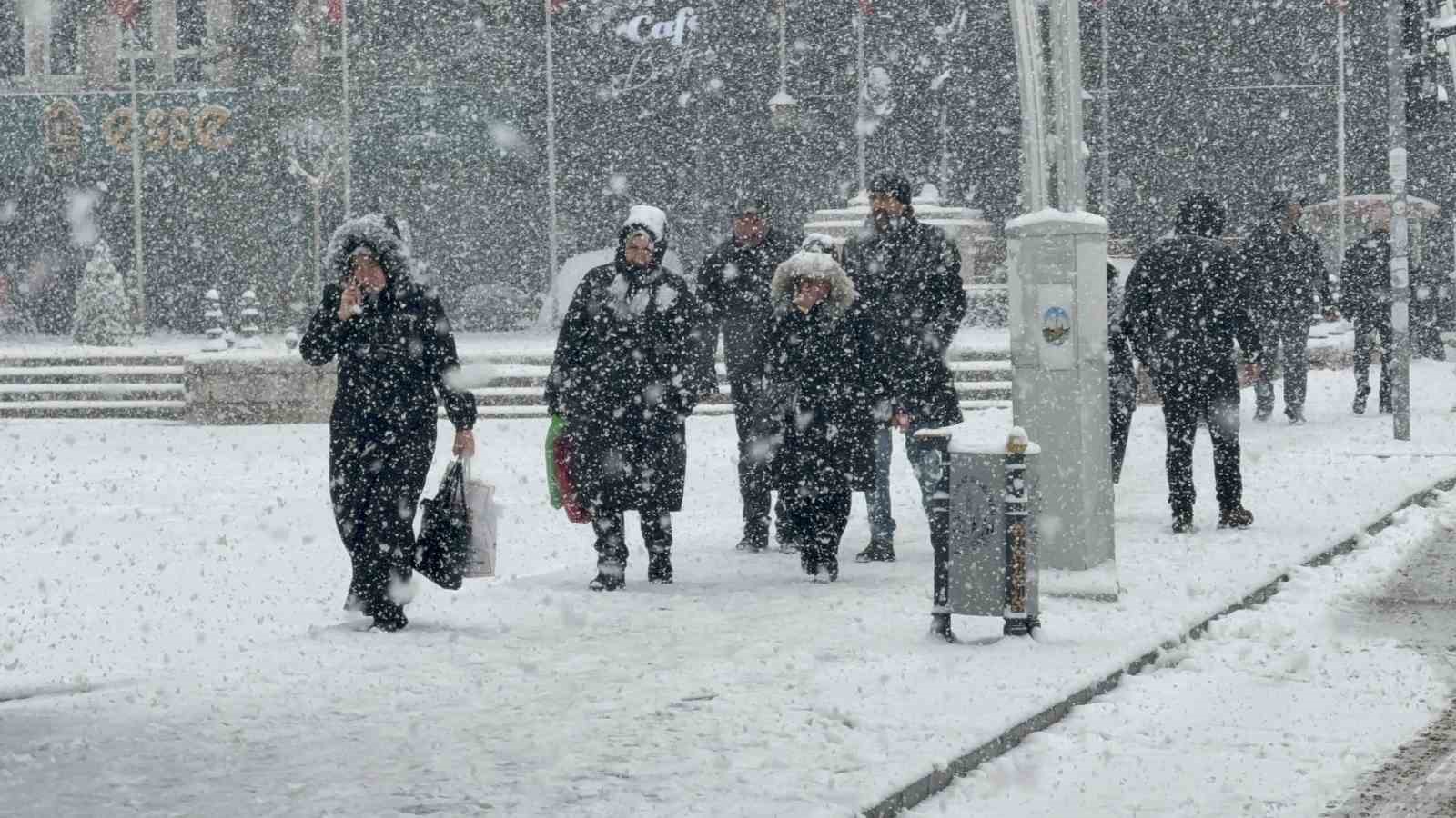Tokat’ta eğitime 1 gün ara verildi