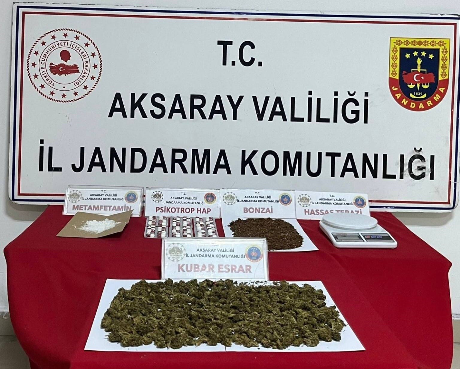 Uyuşturucu taciri jandarmanın operasyonuyla yakalandı