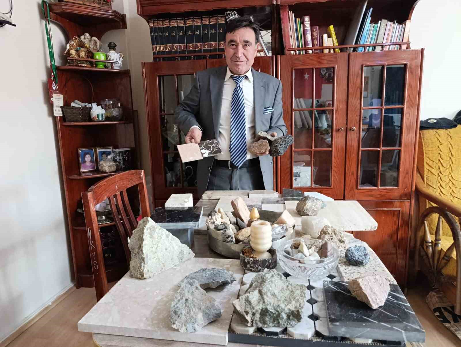 Manisa’da doğaltaş müzesi gibi ev