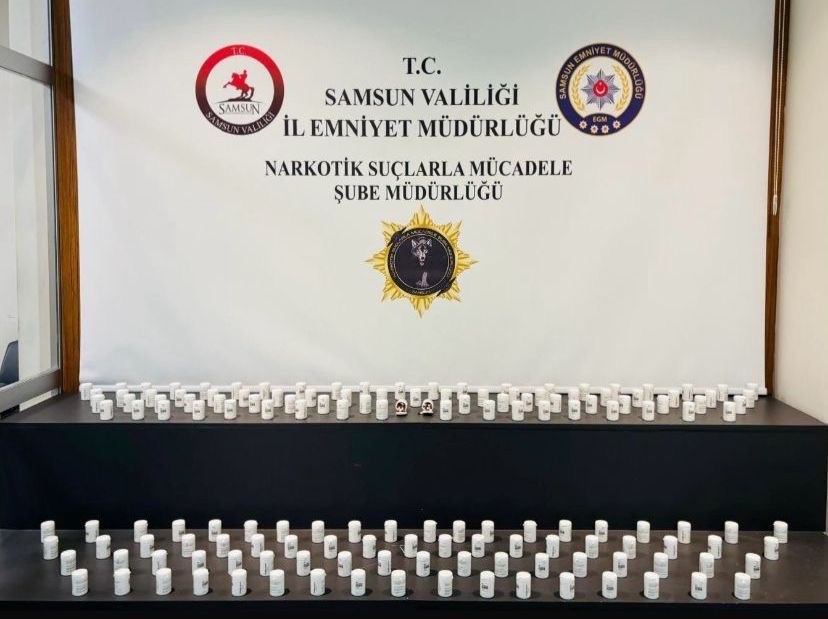 Samsun’da uyuşturucu hap ele geçirildi: 4 gözaltı
