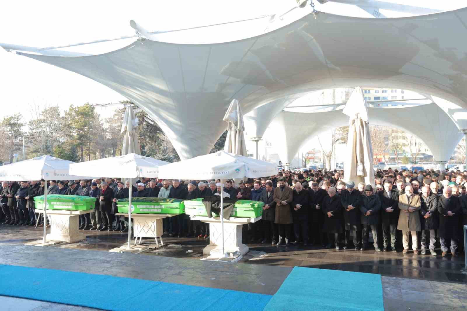 Kayseri Gönüllü Kültür Kuruluşları Başkanı Ahmet Taş toprağa verildi