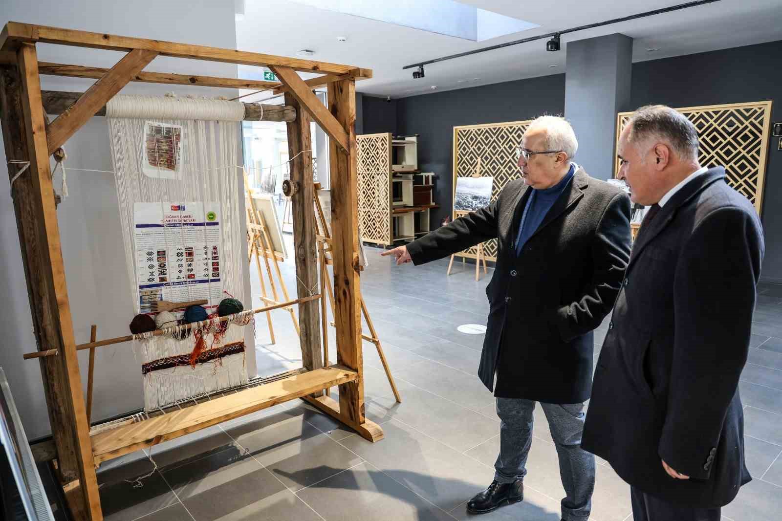 Denizli İl Kültür ve Turizm Müdürü Özel, Çameli Belediye Başkanı Arslan’ı ziyaret etti