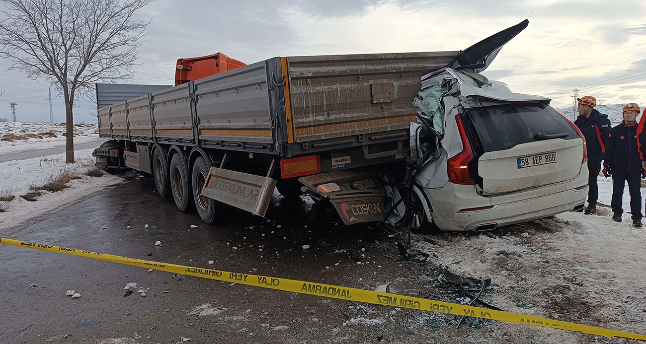 Buzlanma kazaya neden oldu, Sivaslı iş adamı kazada öldü
