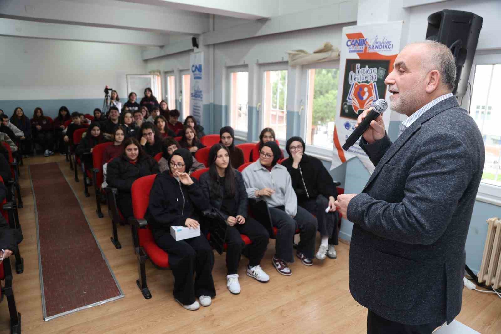 Başkan Sandıkçı: 