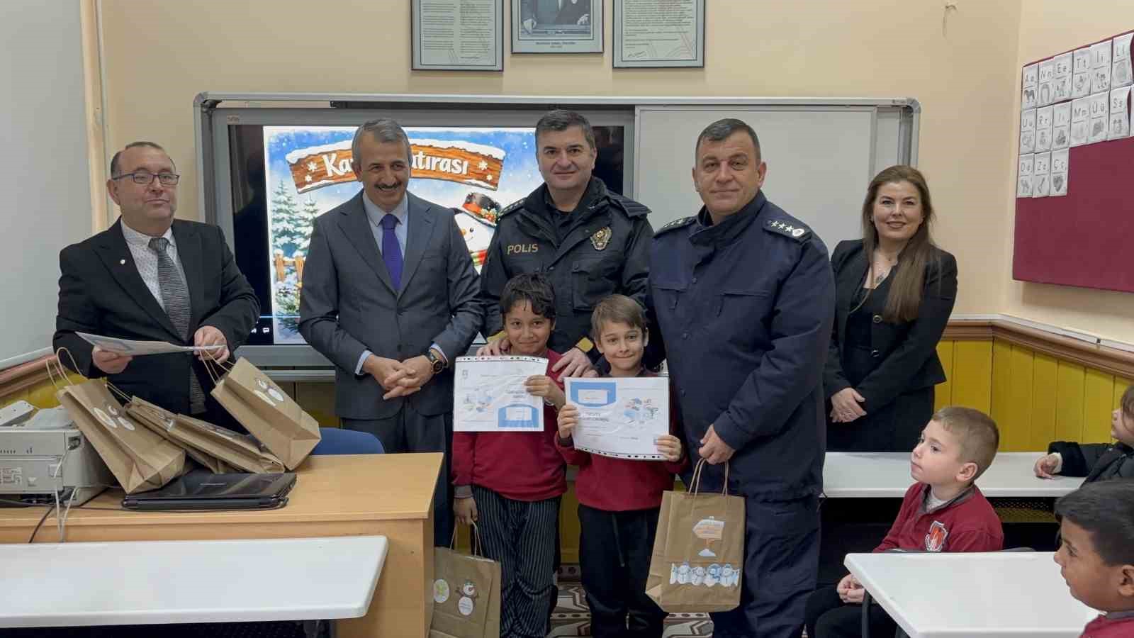 Vali Sezer’den öğrencilere 