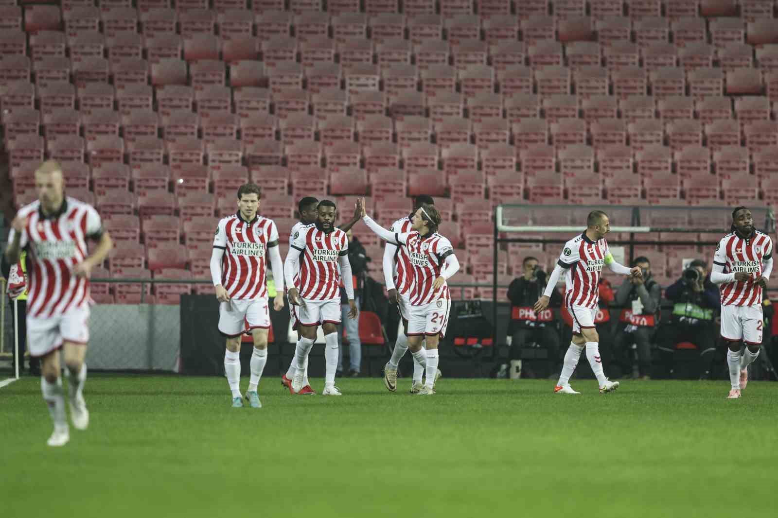 Samsunspor, UEFA Konferans Ligi son 16 play-off turunda Shkendija ile eşleşti
