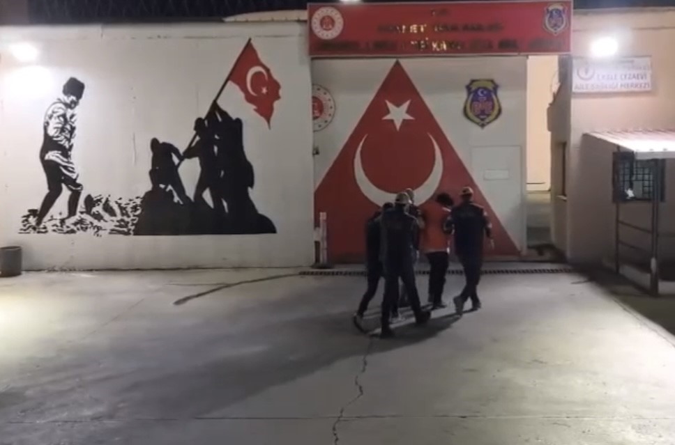 Osmaniye’de DEAŞ operasyonu: 2 şüpheli tutuklandı