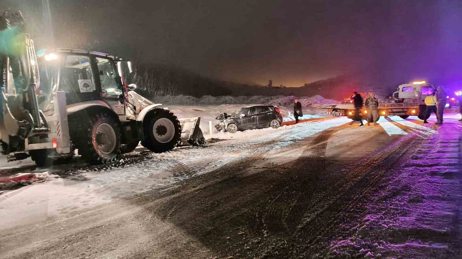 Mardin’de kar kazayı beraberinde getirdi: 7 yaralı