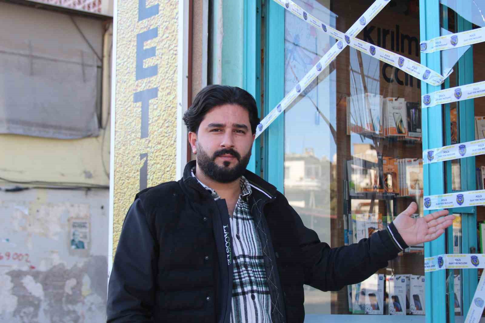 İş yeri soyuldu, hırsızlara 