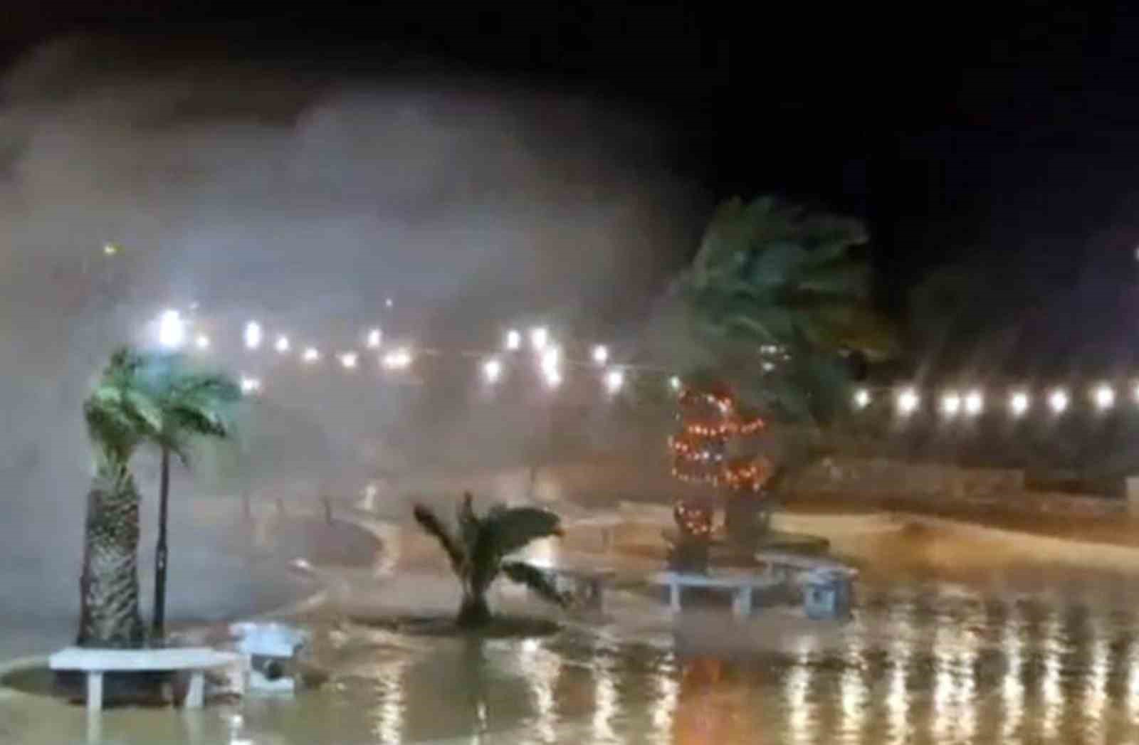 Datça’da fırtına etkili oldu