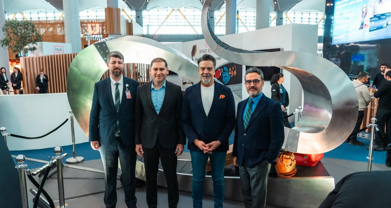 Sanatçı Beyazıt Öztürk’ten İGA İstanbul Havalimanı’nda 