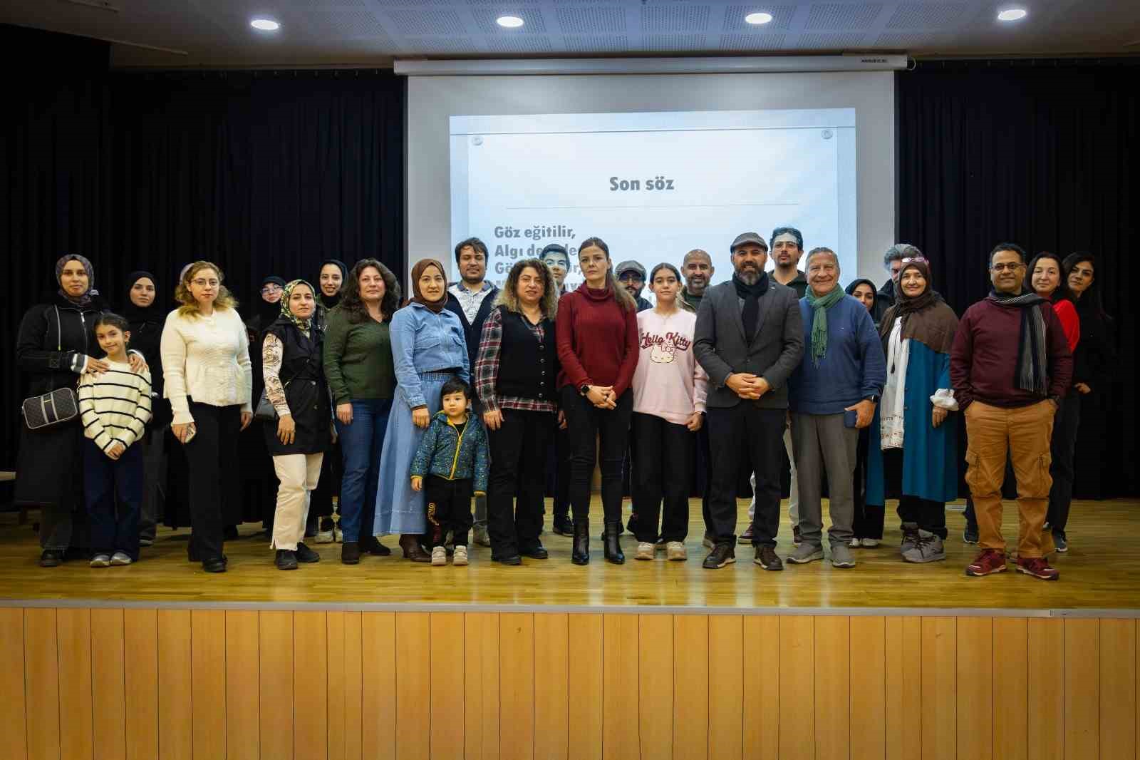 Sancaktepe’de fotoğrafın 