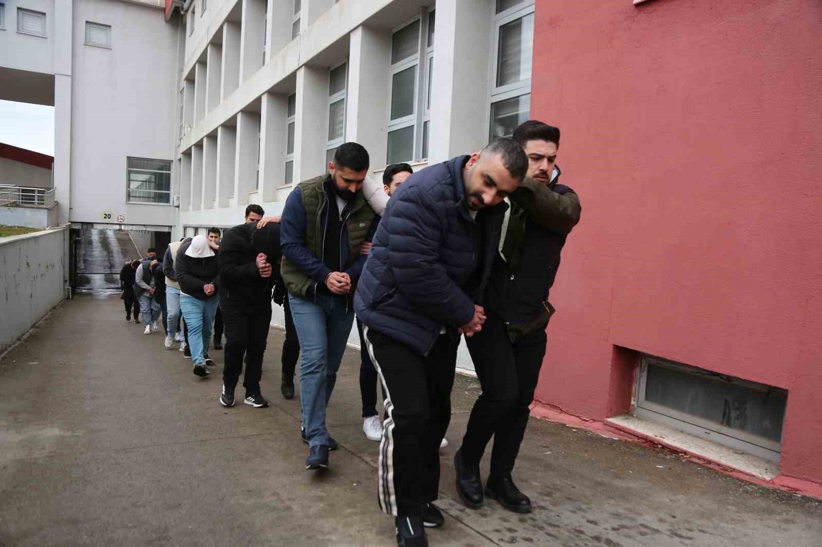 Adana merkezli 6 ilde yasadışı bahis operasyonu: 13 kişi tutuklandı