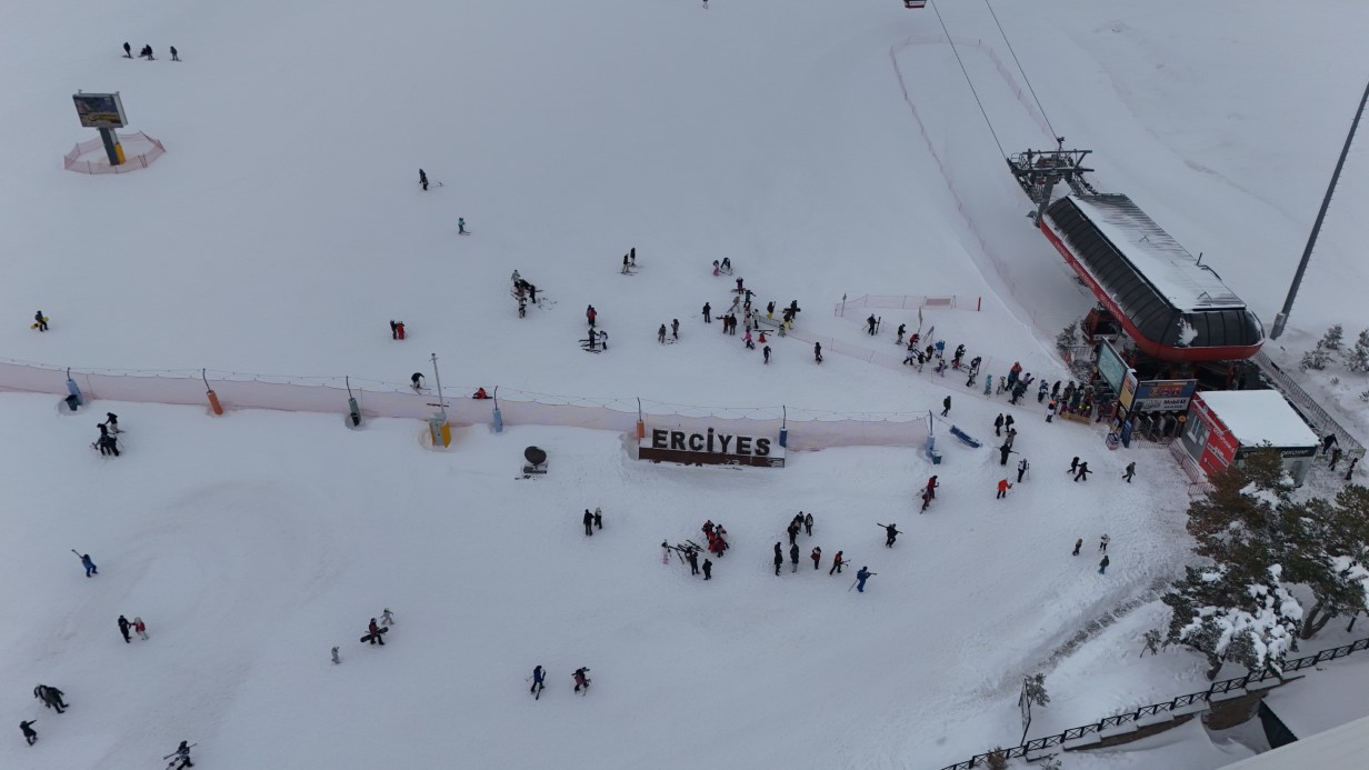 Erciyes’e ziyaretçi akını