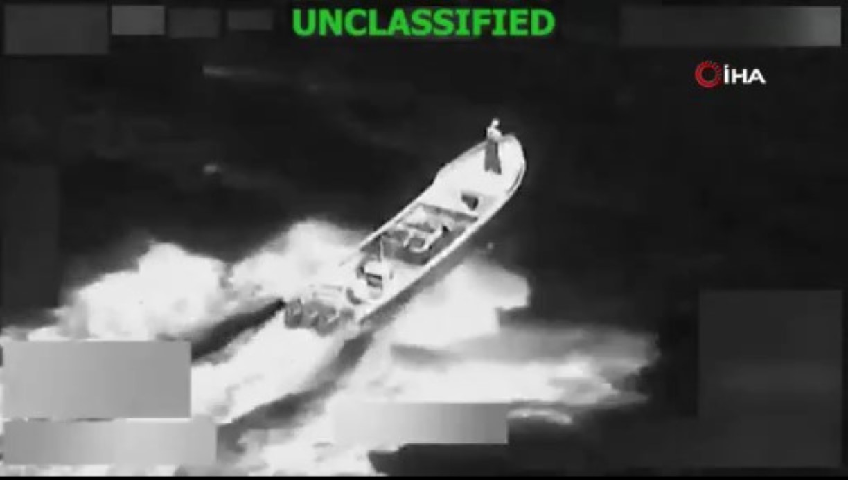 ABD’den uyuşturucu taşıdığı belirlenen bir tekneye daha saldırı: 2 narko-terörist öldürüldü