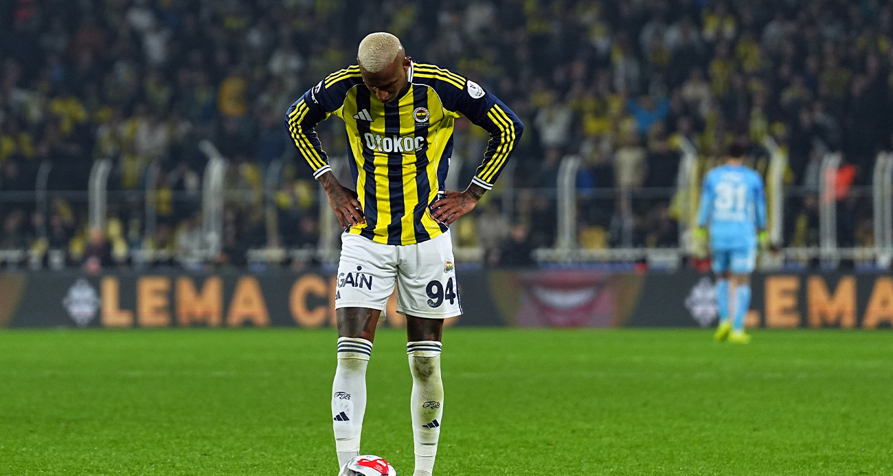 Fenerbahçe, evinde 3. kez puan kaybetti