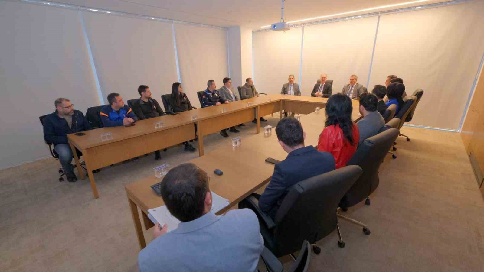 İnegöl Belediyesi personeline 