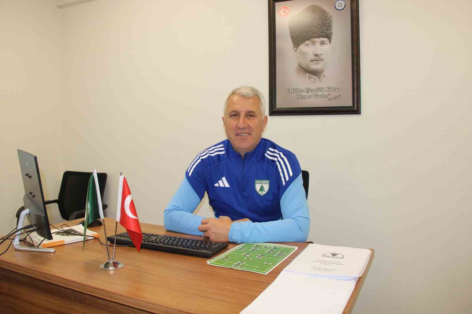Muğlaspor Teknik Direktörü Durmuş: 
