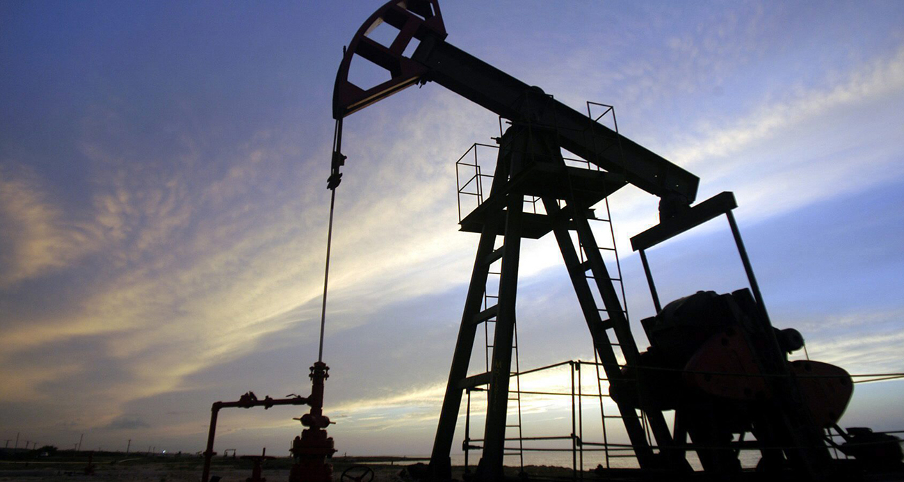 Suriye petrolünü geri aldı, Deyrizor'dan Banyas'a ilk sevkiyat yapıldı