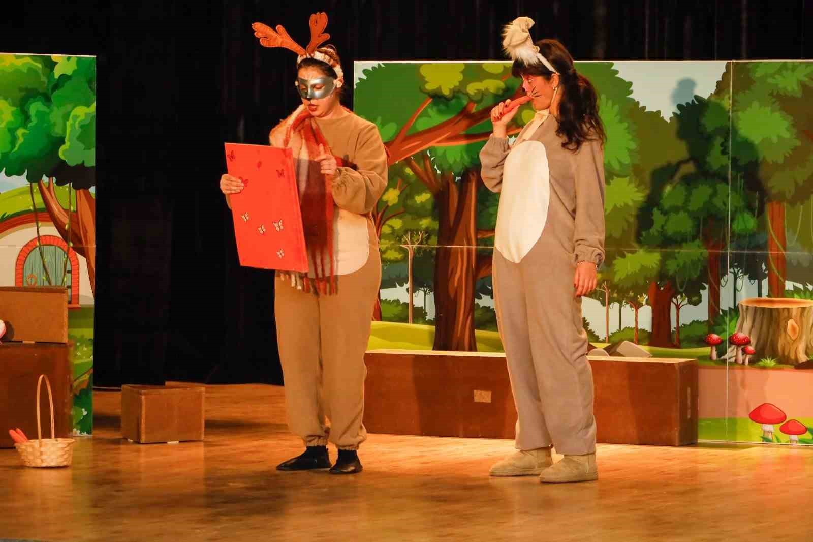 Körfez’de minik öğrenciler 